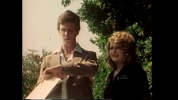 Young blonde chick really wants to get her dream job and she has got feasible arguments to convince her future employer that she has all neccessary skills