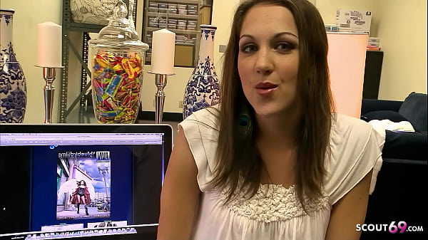 Beautiful Teen strips teen