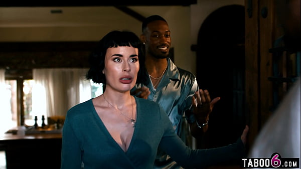 Wife cuckold by black boss and himself when he came over for dinner