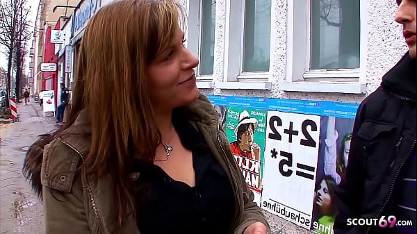 GERMAN MOTHER TOWED ON THE ROAD IN BOCHUM FOR CASTING