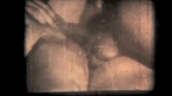 Dark Lantern Entertainment presents '_Vintage Nature Girls'_