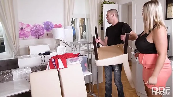 Pawg mom felicia clover | mature girls | mothers | priests | bbw